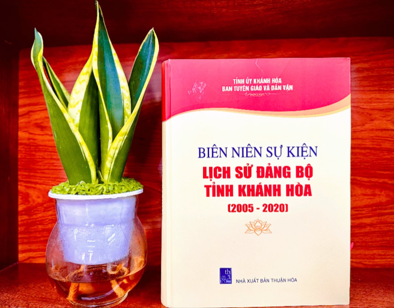 Phát huy giá trị tập sách “Biên niên sự kiện Lịch sử Đảng bộ tỉnh Khánh Hòa (2005 – 2020)”